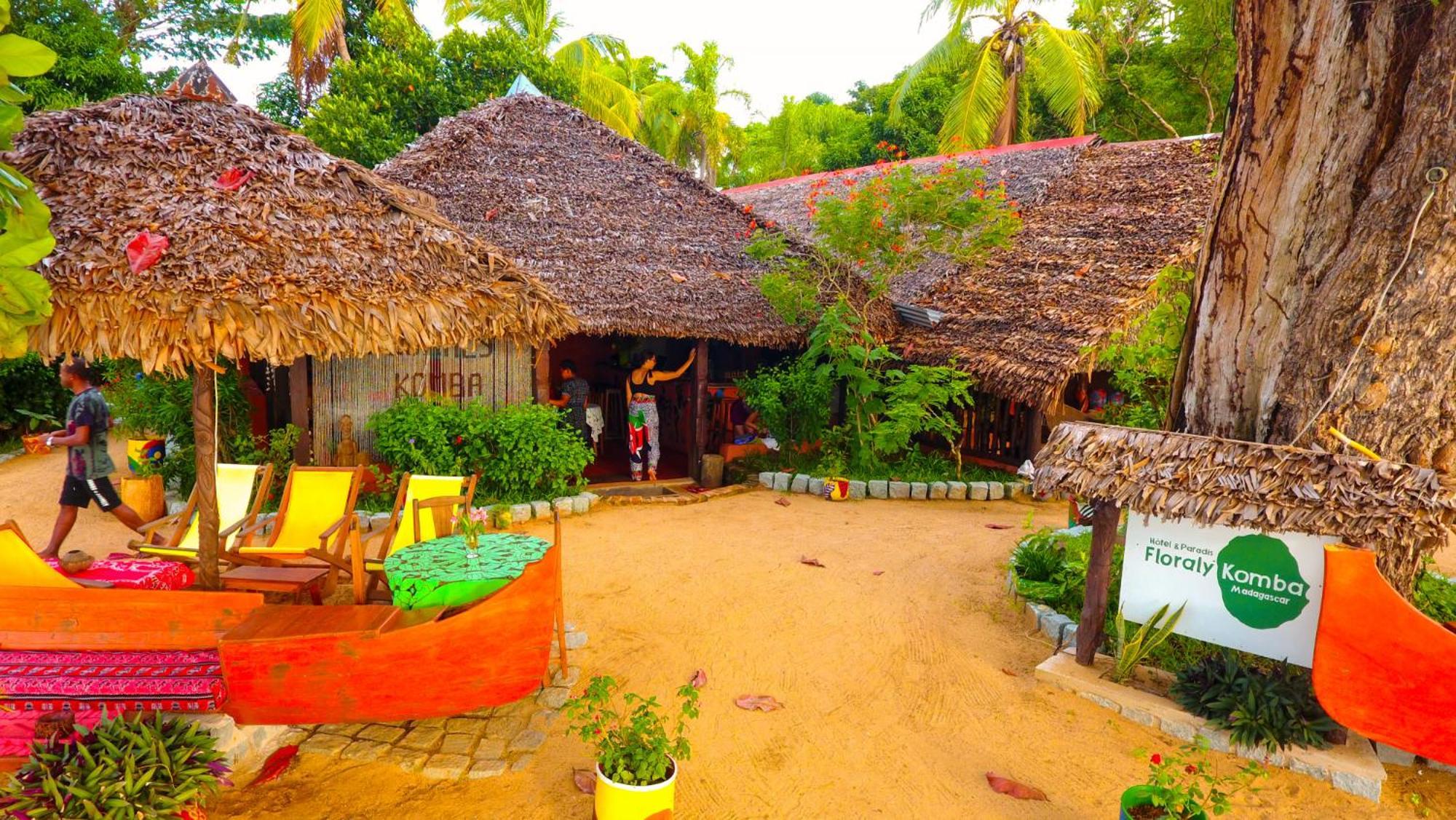 Floraly Komba Hotel - Nosy Komba Exterior foto